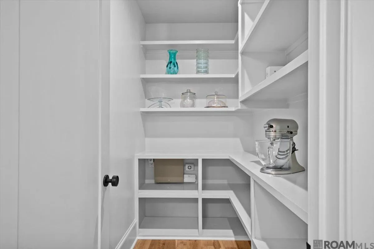 Walk-in Pantry off Kitchen / Living